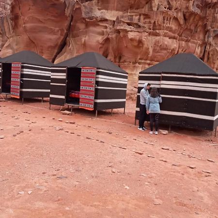 مبيت وإفطار وادي رم Moon City Camp المظهر الخارجي الصورة